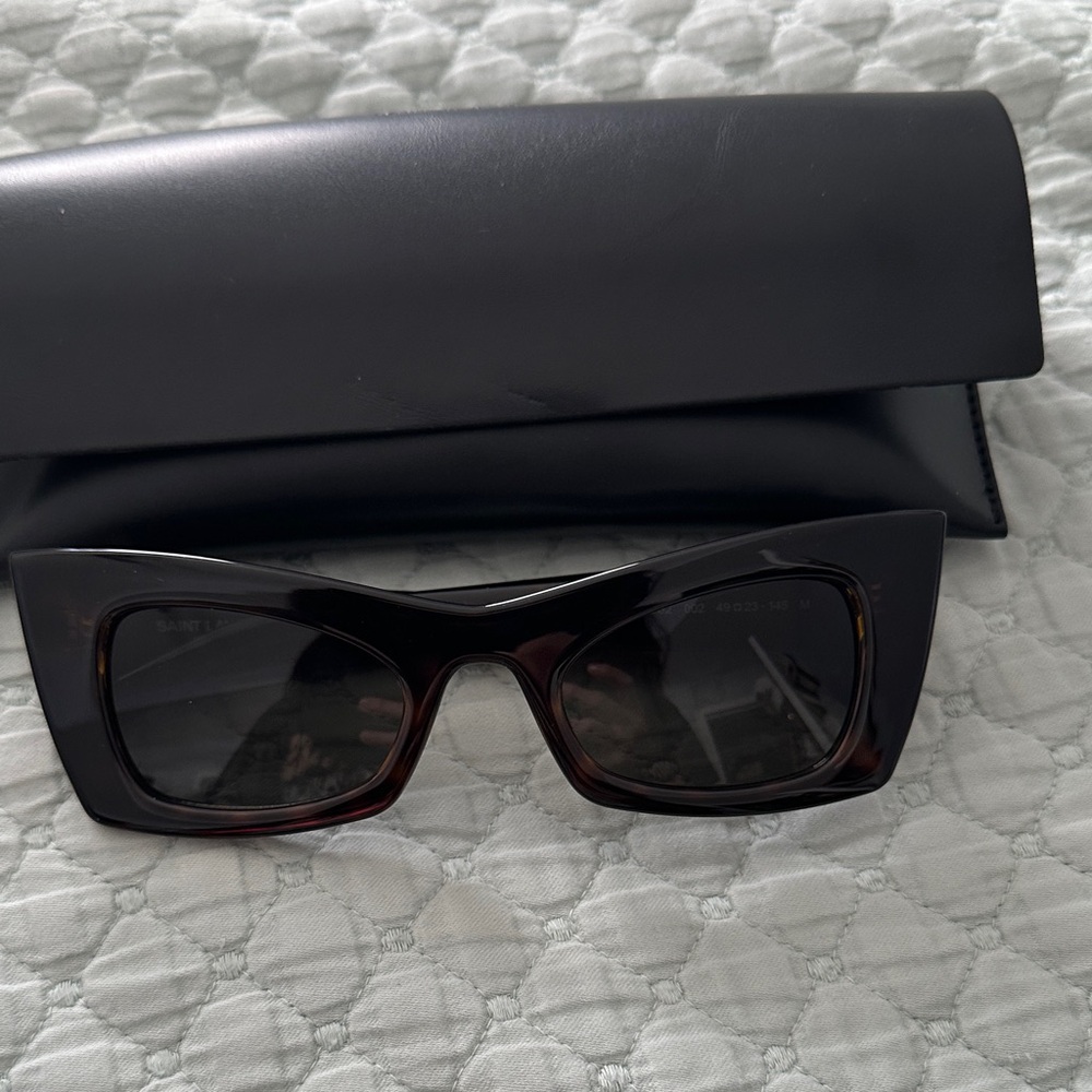 Saint Laurent sunnies